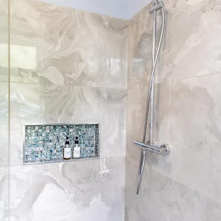 Apartment Dreamy High-ceiling In The Centre *