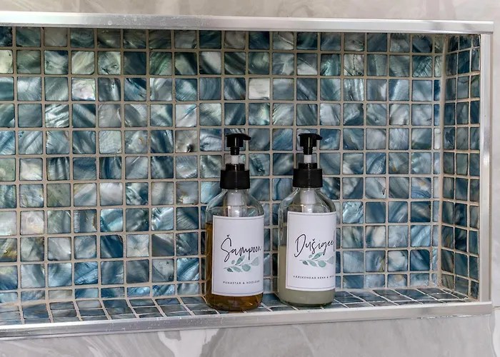 Dreamy High-ceiling In The Centre